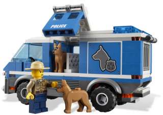 You are bidding on 1 complete set of Lego City 4441 POLICE DOG VAN 