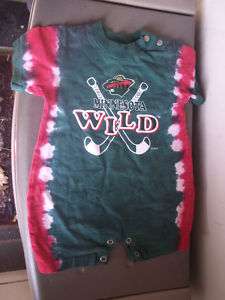 Minnesota WILD One Piece Baby Creeper 12 Mos NWT  