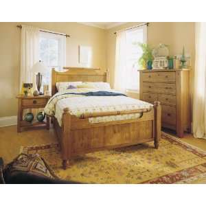     Attic Heirlooms Feather Cal. King Bedroom Set