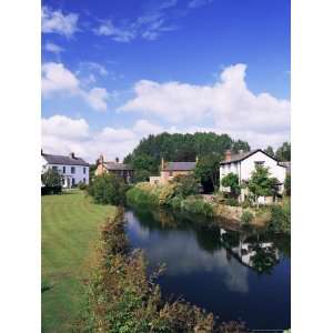 Cottages and River Arrow from Bridge, Eardisland, Herefordshire 