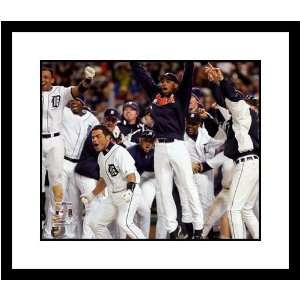 Jim Leyland Framed Photo   Detroit Tigers ALDS Carried off the Field 