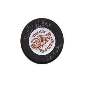  Sid Abel (deceased) Autographed Puck