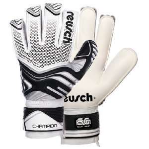 NEW Pair of REUSCH Champion Goalkeeper Gloves ~ Size 5 ~ Black/White 