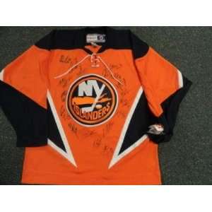   Team Signed Jersey Tavares Moulson Rare   Autographed NHL Jerseys