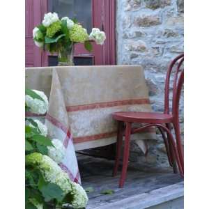    Linen Way Versailles Taupe/Red Tablecloth 67 x 122